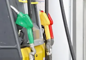 Preços dos combustíveis voltam a recuar nos postos, diz ANP