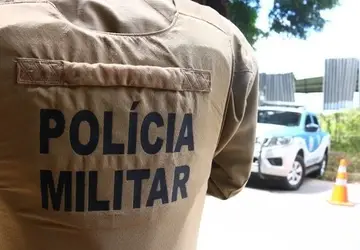 Homem é preso ao ser flagrado tentando arrombar loja em Lauro de Freitas, Região Metropolitana de Salvador