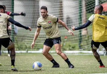 Com apenas um treino, Vitória encerra preparação para enfrentar o São Paulo pelo Brasileiro