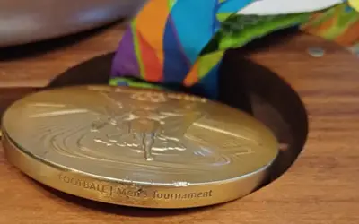 Medalha do primeiro ouro olímpico do Brasil é posta a venda por R$ 170 mil; saiba detalhes