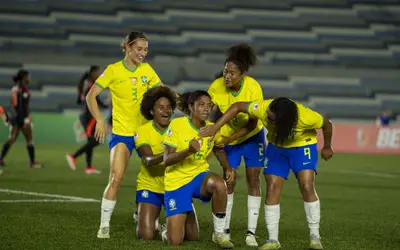 Seleção feminina vence a Colômbia e garante vaga na Copa do Mundo sub-20