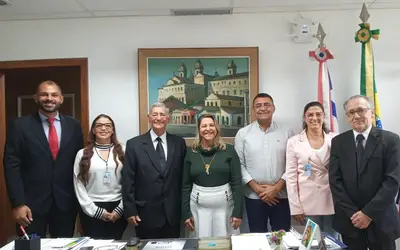 Reunião entre presidente do TJ-BA e prefeito de Ipirá debate instalação de 2ª Vara Cível