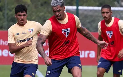 São Paulo contará com os principais jogadores na visita ao Vitória; veja a provável escalação